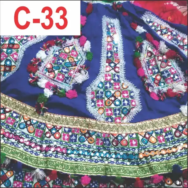 C33